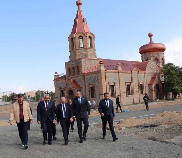 Rus Kilisesi, 'Uyumayan Kütüphane' olarak hizmet verecek