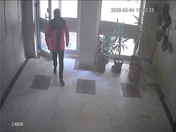 Eski sevgilisini öldüren sanık, 2 hafta önce 'eks' olduğunu söyleyip yine savunma yapmadı
