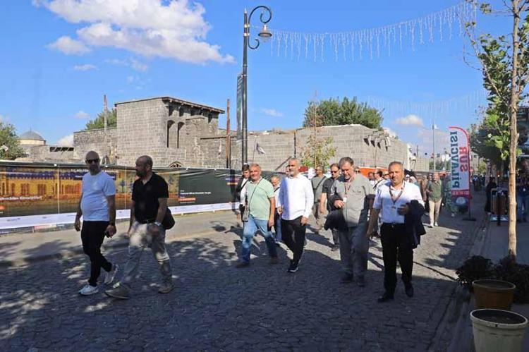 Terörsüz Türkiye sürecinde Diyarbakır’a turist akını; 8 ayda 1,3 milyon ziyaretçi