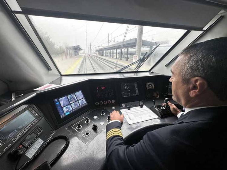 Hızlı tren, Edirne-Çerkezköy arasında ilk seferini yaptı