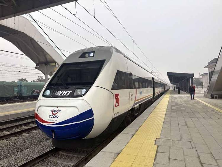 Hızlı tren, Edirne-Çerkezköy arasında ilk seferini yaptı