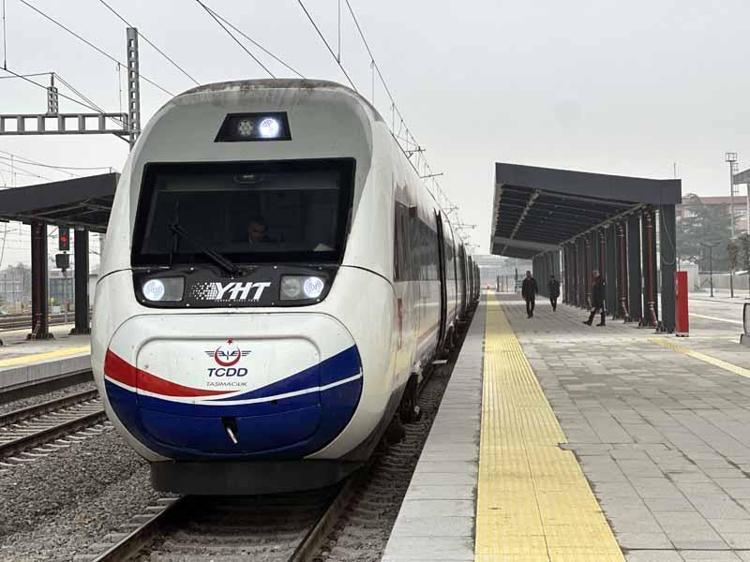 Hızlı tren, Edirne-Çerkezköy arasında ilk seferini yaptı