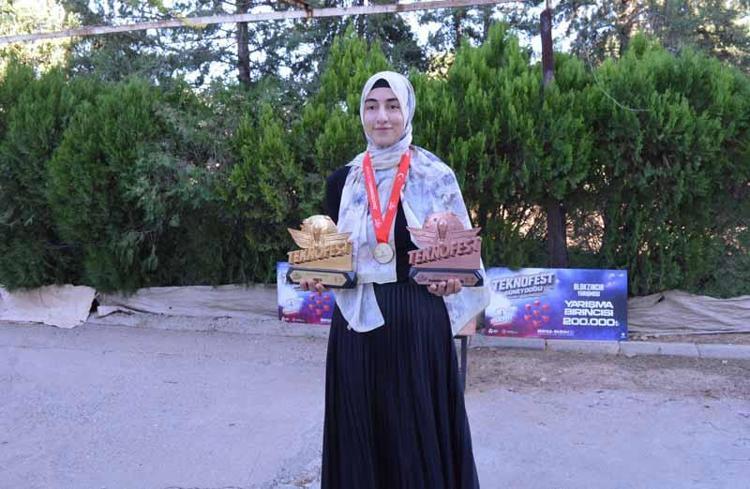 Mardinli yazılım mühendisi Gazali, TEKNOFEST’te iki ödül kazandı