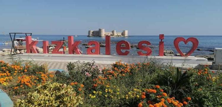 Mersin’de ekim ayında deniz sezonu devam ediyor