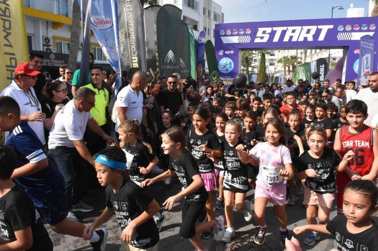 Girne Yarı Maratonu 2026 tamamlandı: Geliri deniz kazasında mağdur olan ailelere aktarılacak