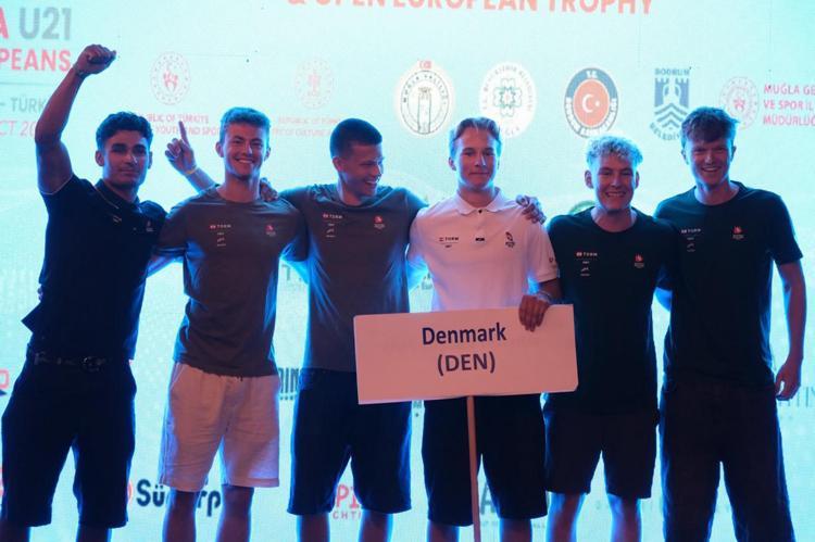 ILCA U21 Avrupa Şampiyonası Bodrum’da renkli görüntülerle başladı