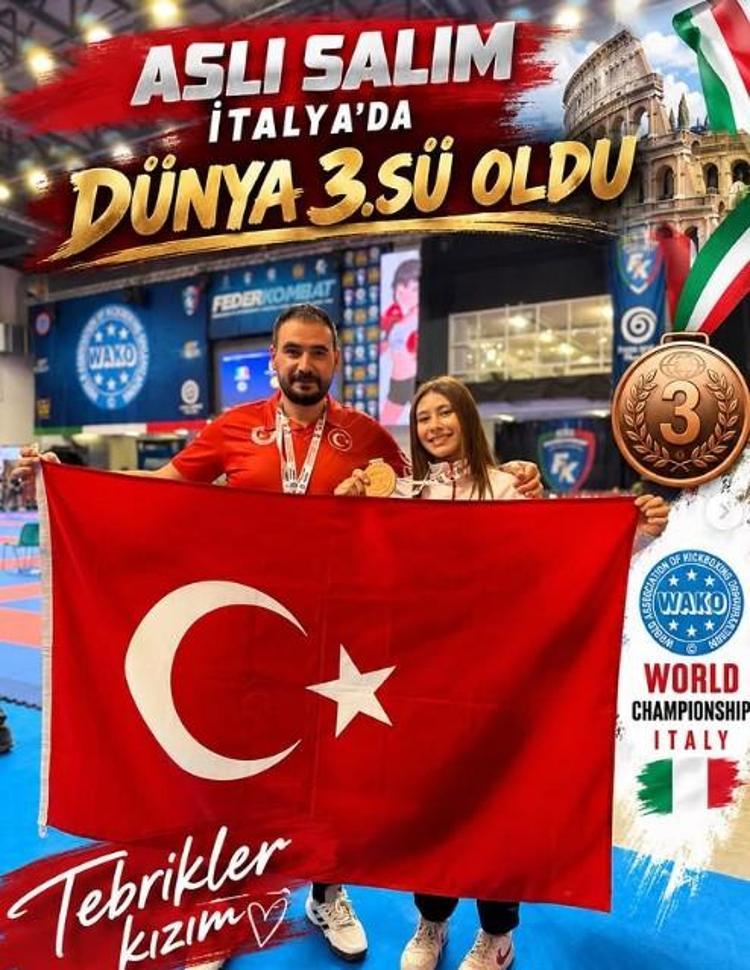 Babasının çocukluk hayalini gerçekleştirmek için başladığı kick boksta dünya 3’üncüsü oldu