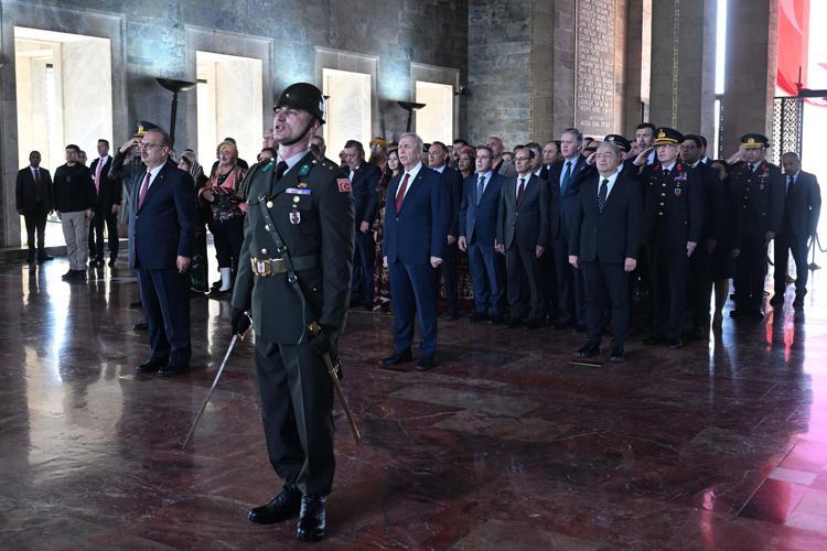 Ankara'nın başkent oluşunun 103'üncü yıl dönümü kutlandı