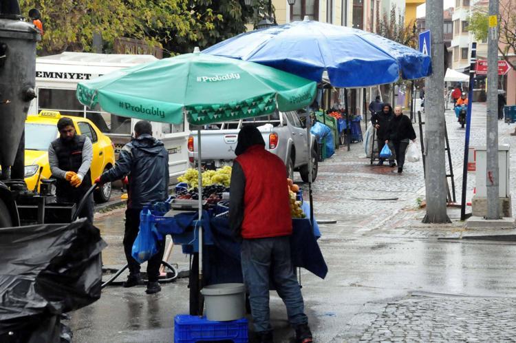 Edirne'de sağanak etkili oldu