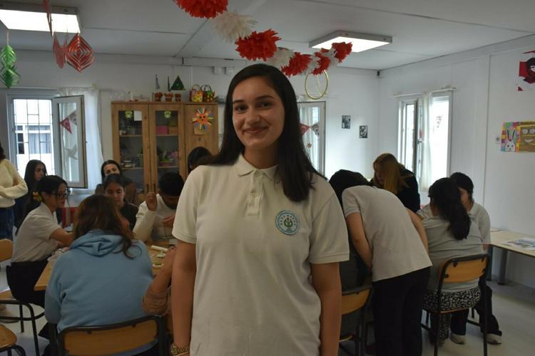 Özel eğitim öğrencileriyle birlikte fidan diktiler