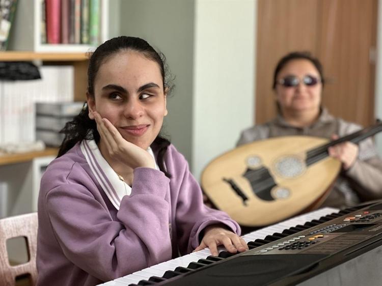 'Mutlak kulak' Duygu'nun hedefi konservatuvar