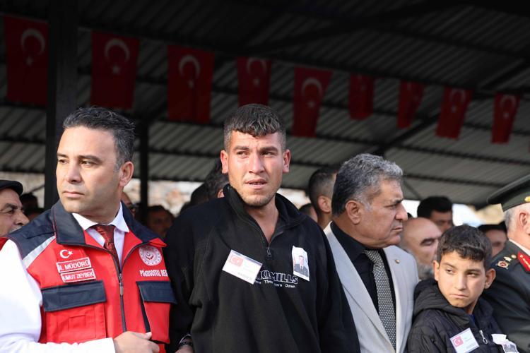 Şehit uzman çavuş, son yolculuğuna uğurlandı