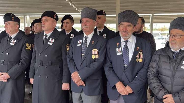 Sivas'ın son Kore gazisi toprağa verildi