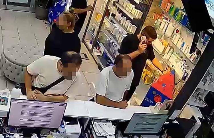 Eczaneden kozmetik ürünü çaldı, marketten aldıklarının ücretini ödemeden kaçtı