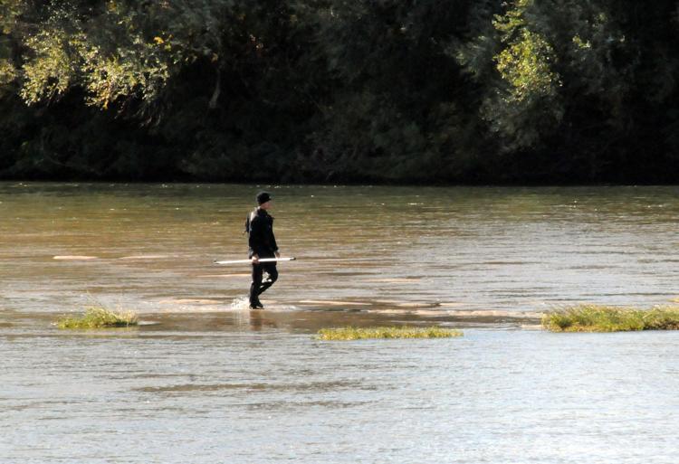 Meriç Nehri’nde kaybolan 2 çocuğu arama çalışmaları 2'nci gününde