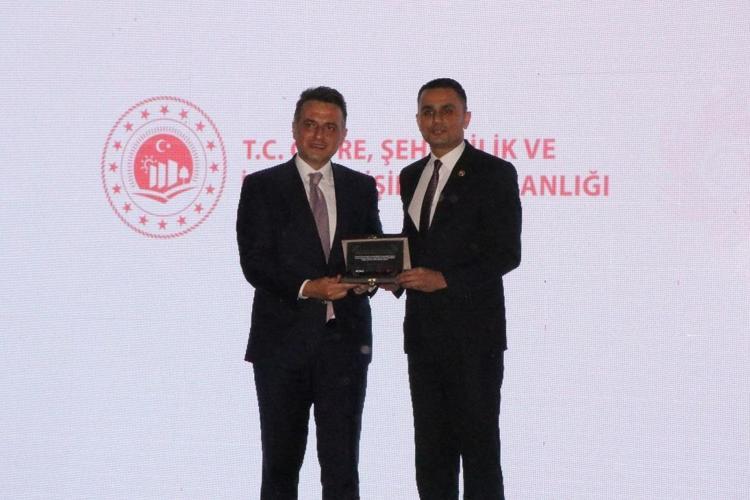 Samsunlu Turgay Baş, 100 bin içecek ambalajı toplama hedefine ilk ulaşan kişi oldu