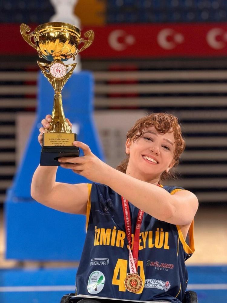 Namağlup şampiyon tekerlekli sandalye basketbol takımının hedefi Süper Lig