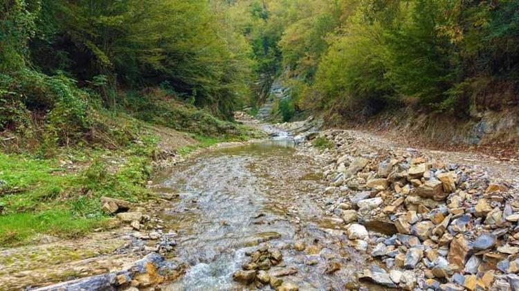 Gölalan Şelalesi’nde görsel şölen