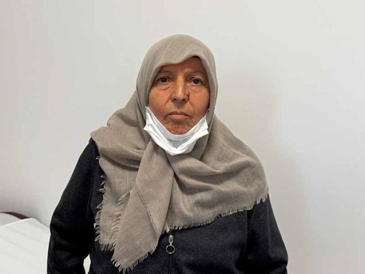 Karnından 30 santimlik tümör çıktı