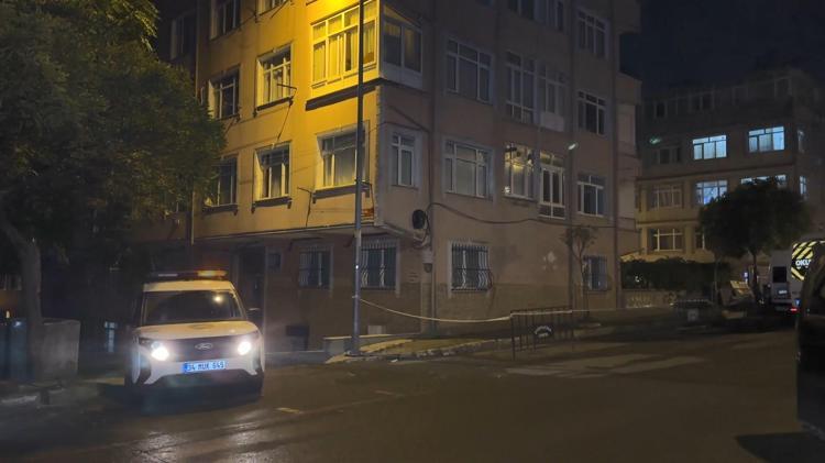 Eyüpsultan’da kolonlarından ses gelen 5 katlı bina tahliye edildi