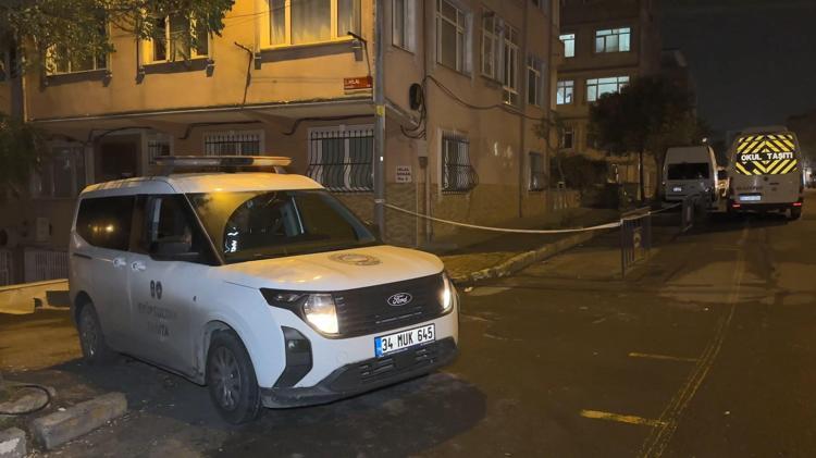 Eyüpsultan’da kolonlarından ses gelen 5 katlı bina tahliye edildi