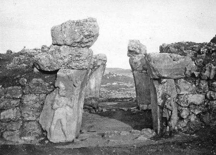 Hattuşa'nın 120 yıllık kazı süreci tarihi fotoğraflarda
