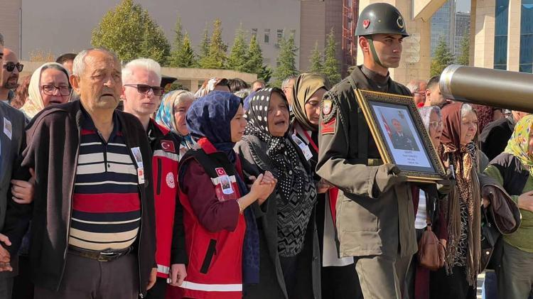 Ankara'da kazada şehit olan Albay Gökgöz, son yolculuğuna uğurlandı