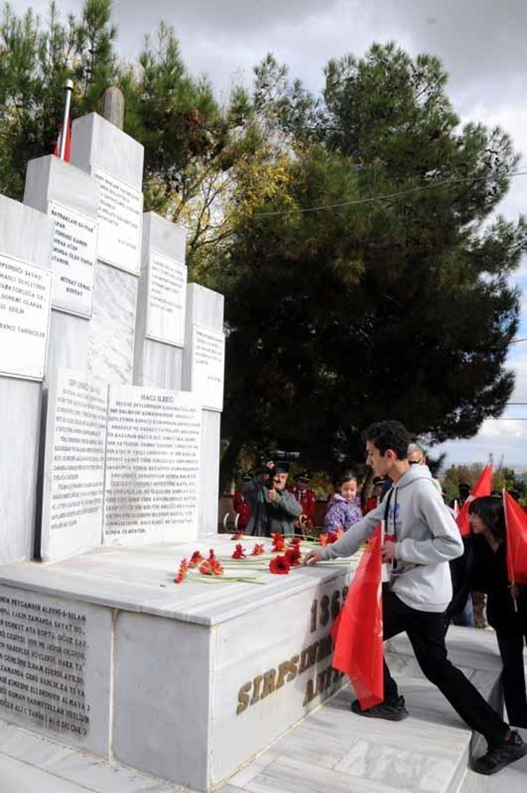 Edirne'de Sırpsındığı Zaferi dolayısıyla 4 kilometrelik anma yürüyüşü yapıldı