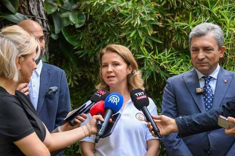 Antalya Valisi Şahin: Denizaltı yaşamını yeniden ihya edeceğiz