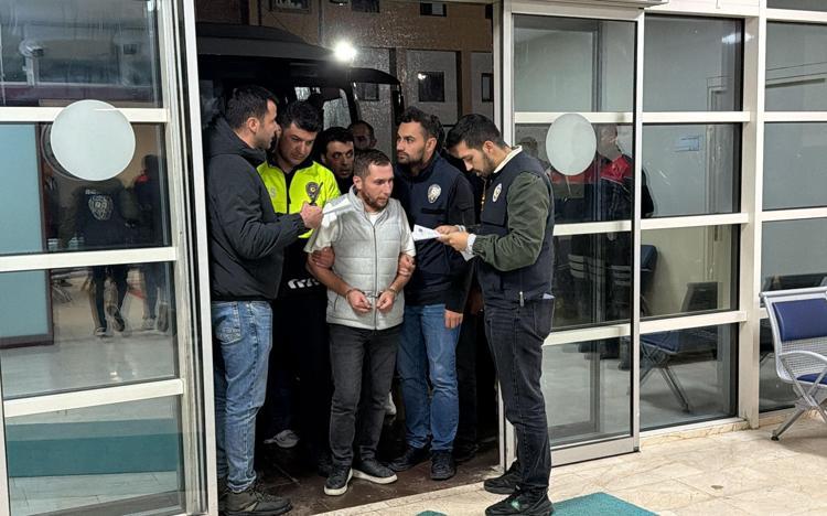 Hesaplarında 14 milyar lira işlem hacmi olan yasa dışı bahis şüphelilerine operasyonda 62 tutuklama