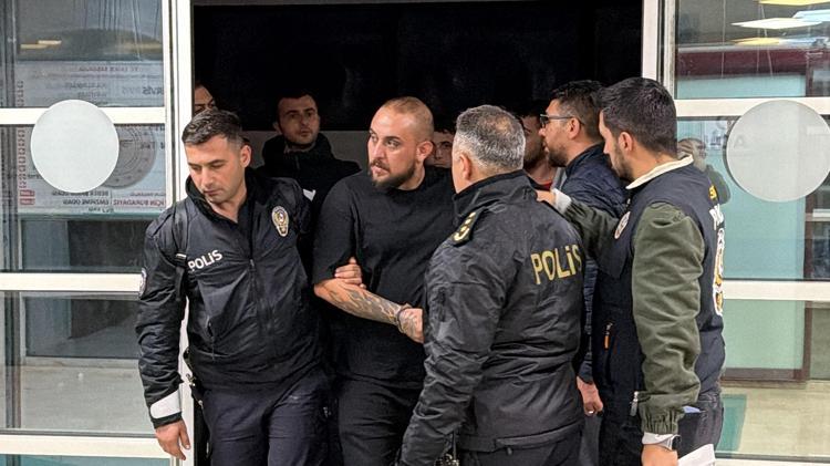 Hesaplarında 14 milyar lira işlem hacmi olan yasa dışı bahis şüphelilerine operasyonda 62 tutuklama