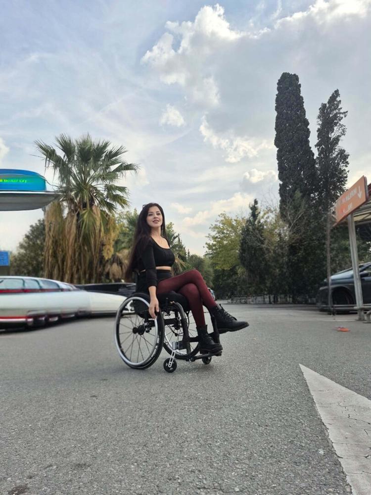 Kaza sonrası yeniden hayata tutunan Ece, hikayesini kitaba dönüştürdü