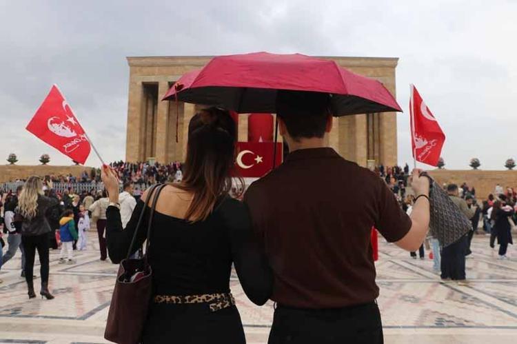 Anıtkabir’de Cumhuriyet Bayramı coşkusu