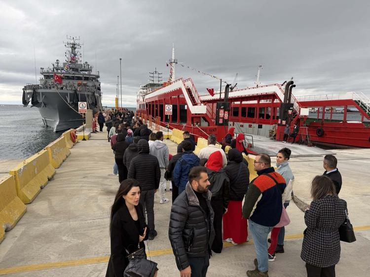 TCG Işın, Tekirdağ'da ziyarete açıldı