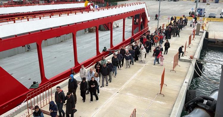 TCG Işın, Tekirdağ'da ziyarete açıldı