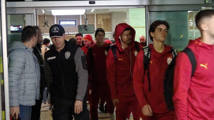 Galatasaray kafilesi, Konya'da