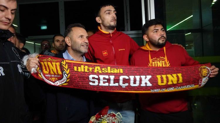 Galatasaray kafilesi, Konya'da