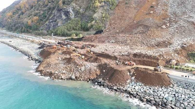 Prof. Dr. Bektaş: Heyelanların oluşmasında depremler de son derece etkili