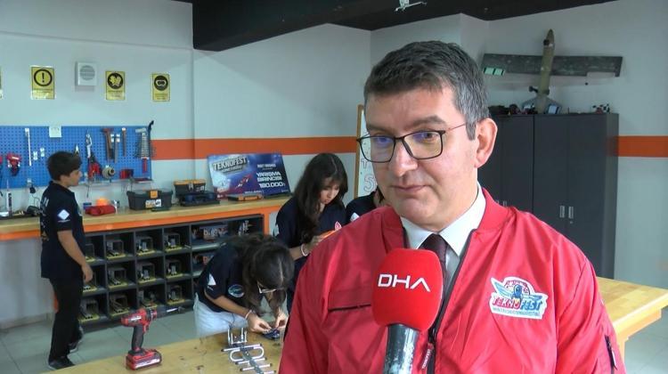Efsanevi kuş 'Semrük'ün ismini verdikleri roketle TEKNOFEST'in tavan puanını aştılar