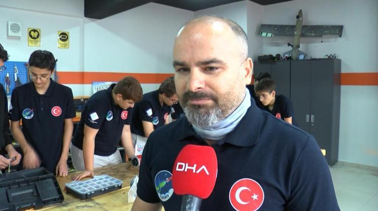 Efsanevi kuş 'Semrük'ün ismini verdikleri roketle TEKNOFEST'in tavan puanını aştılar