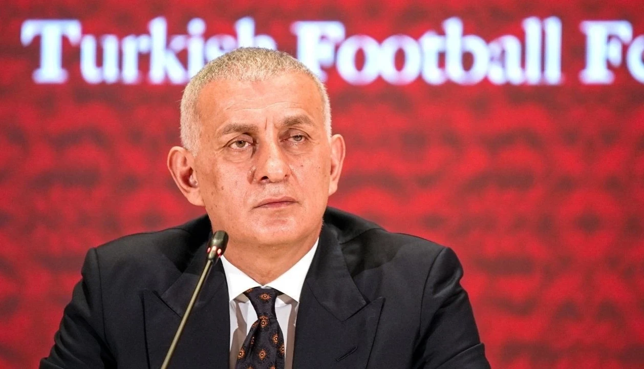 SÜPER LİG'DE YENİ DÖNEM: ÇİPLİ TOP VE YABANCI VAR GELİYOR!