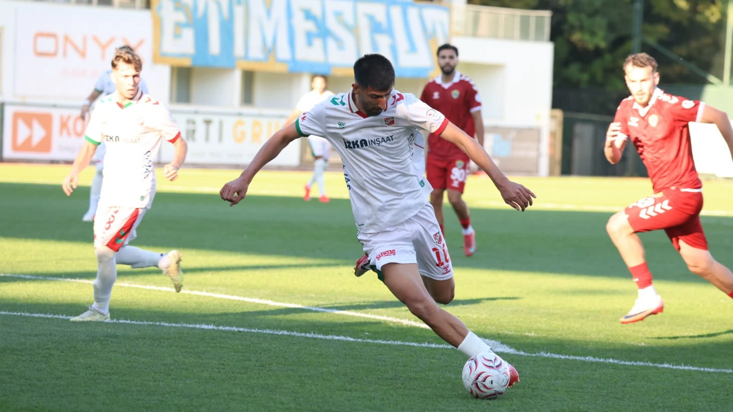 Karşıyaka sezona 5 yıl sonra yenilgiyle başladı